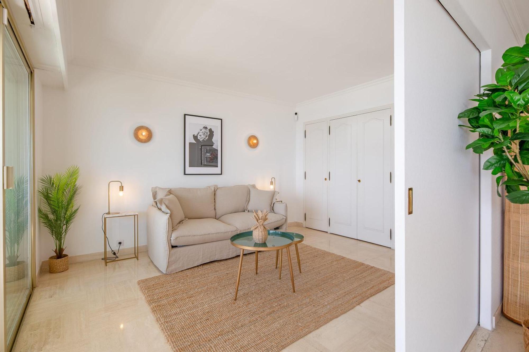 Georges Iii - With Panoramic View Of * Cannes